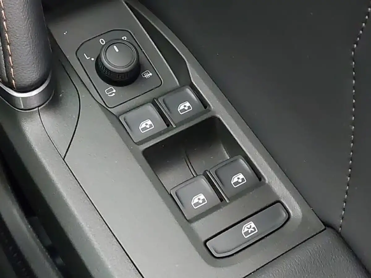 2024-cupra-formentor-15-tsi-v2-big-18