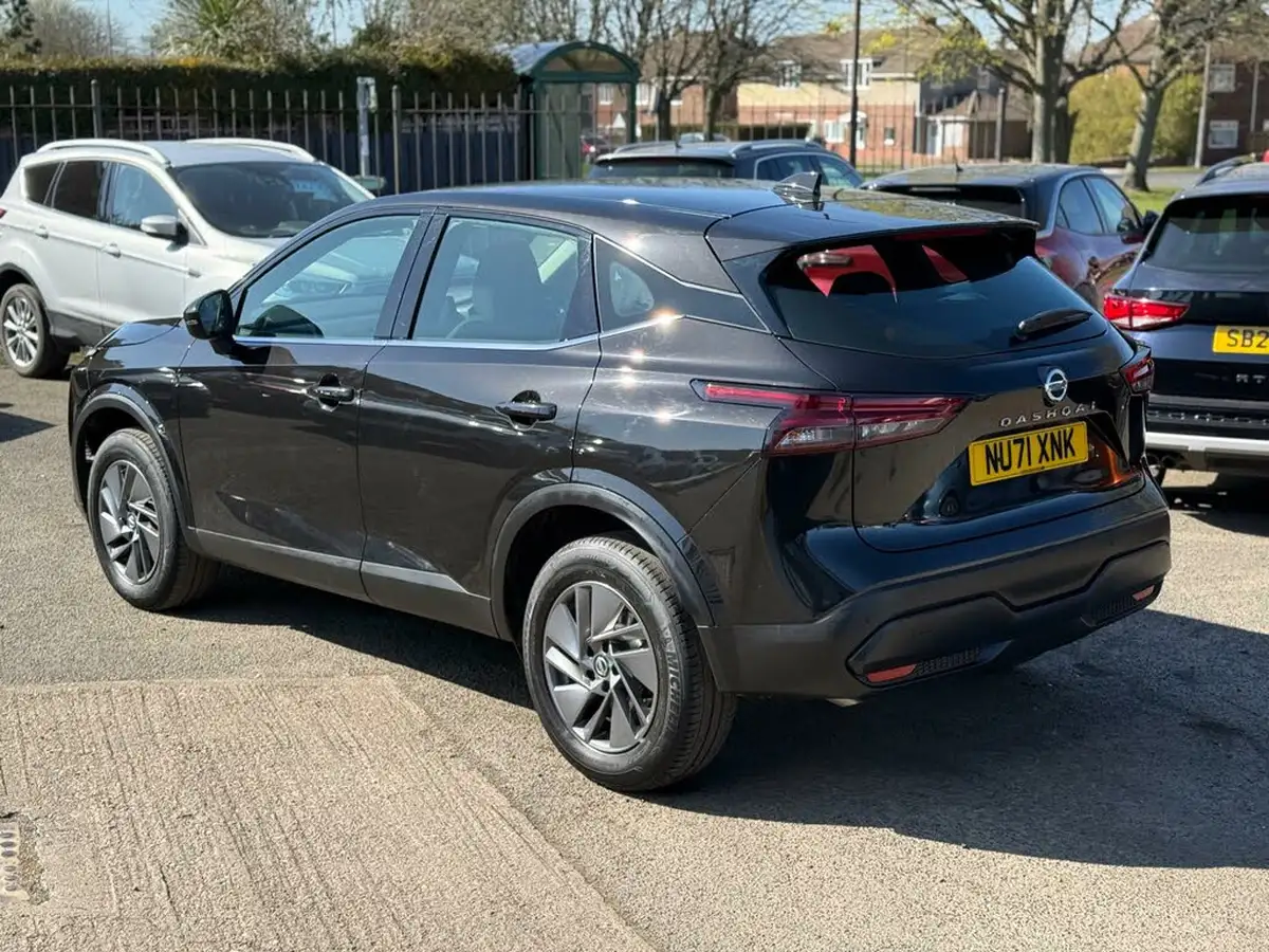 2021-nissan-qashqai-13-dig-t-acenta-premium-140ps-big-9