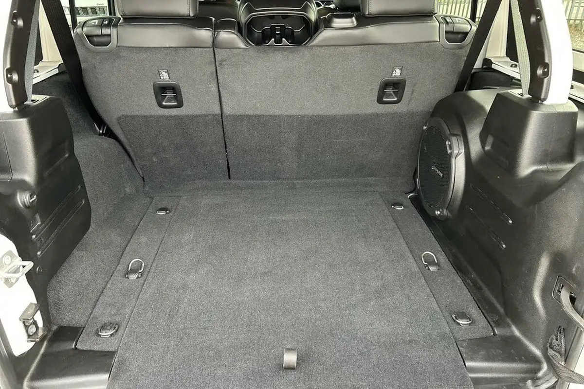 2021-jeep-wrangler-20-gme-night-eagle-big-21