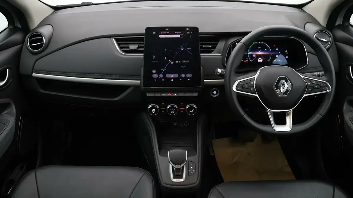 2021-renault-zoe-e-gt-line-big-12