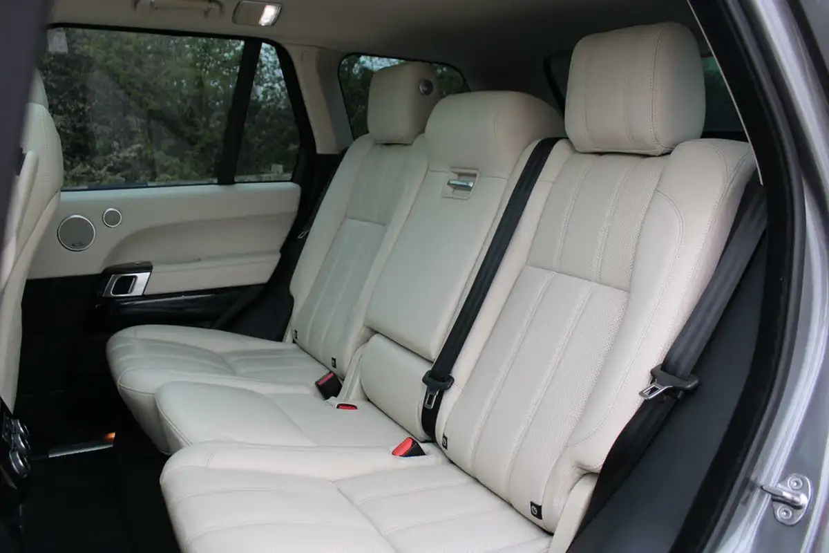 2017-land-rover-range-rover-30tdv6-vogue-259ps-4wd-big-15
