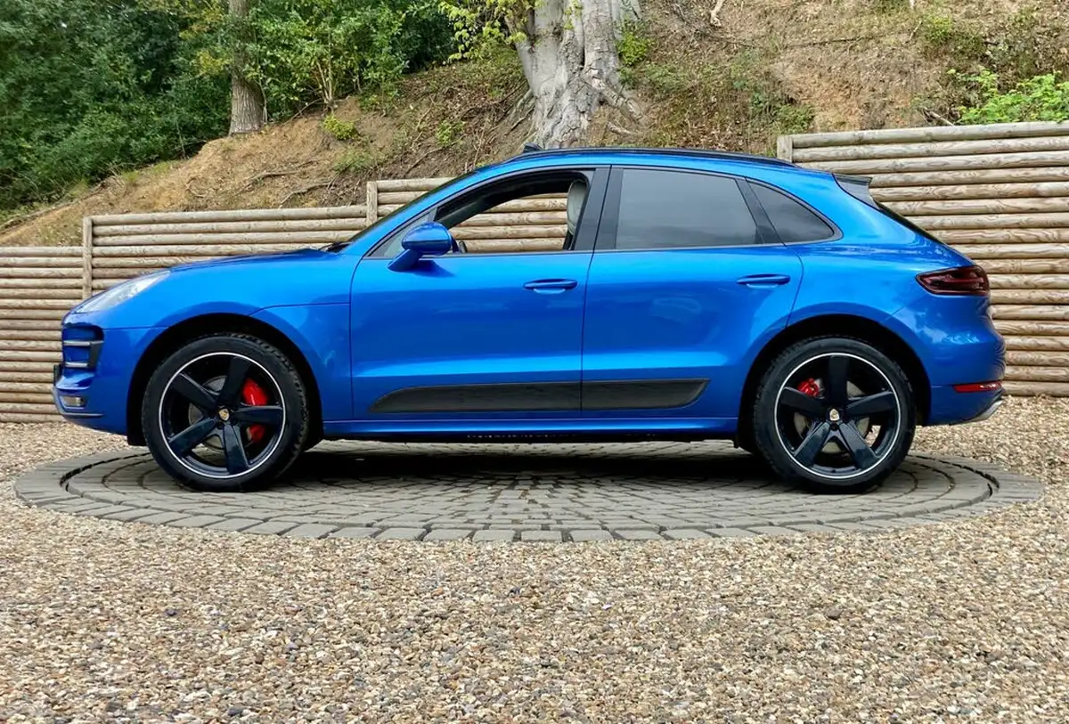 2016-porsche-macan-36-turbo-400ps-awd-big-5