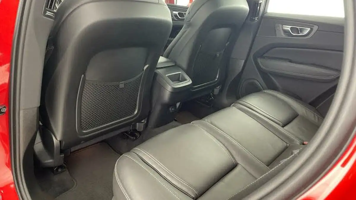 2021-volvo-xc60-20td-b4-inscription-awd-big-31