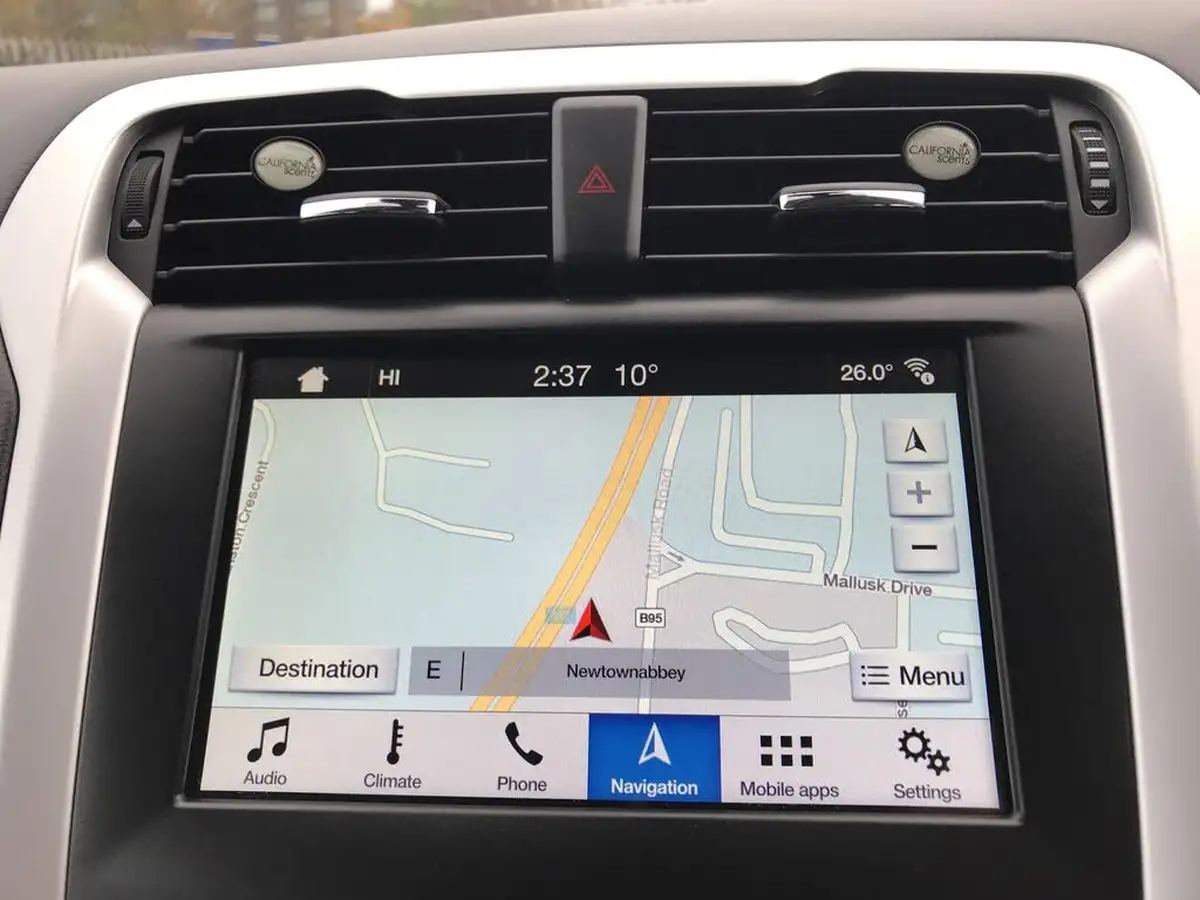 2019-ford-mondeo-20tdci-zetec-edition-ss-estate-big-17