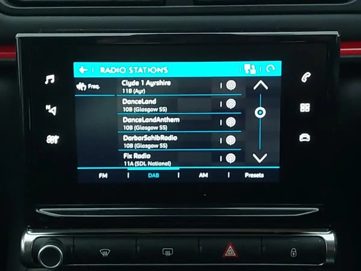 2019-citroen-c3-12-puretech-flair-nav-edition-82ps-ss-big-15