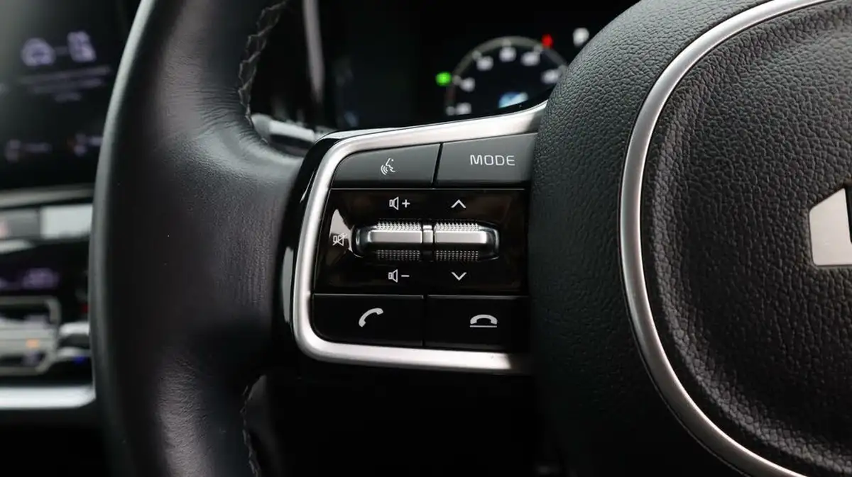 2022-kia-sorento-16-t-gdi-2-hev-big-25