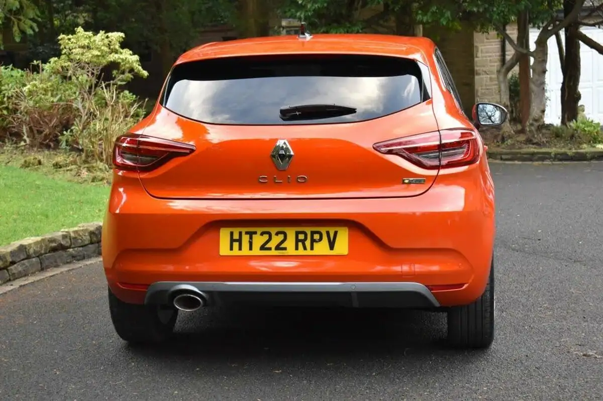 2022-renault-clio-10-tce-rs-line-rs-line-big-3