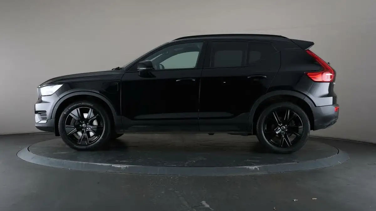 2021-volvo-xc40-15-t4-r-design-208bhp-big-4