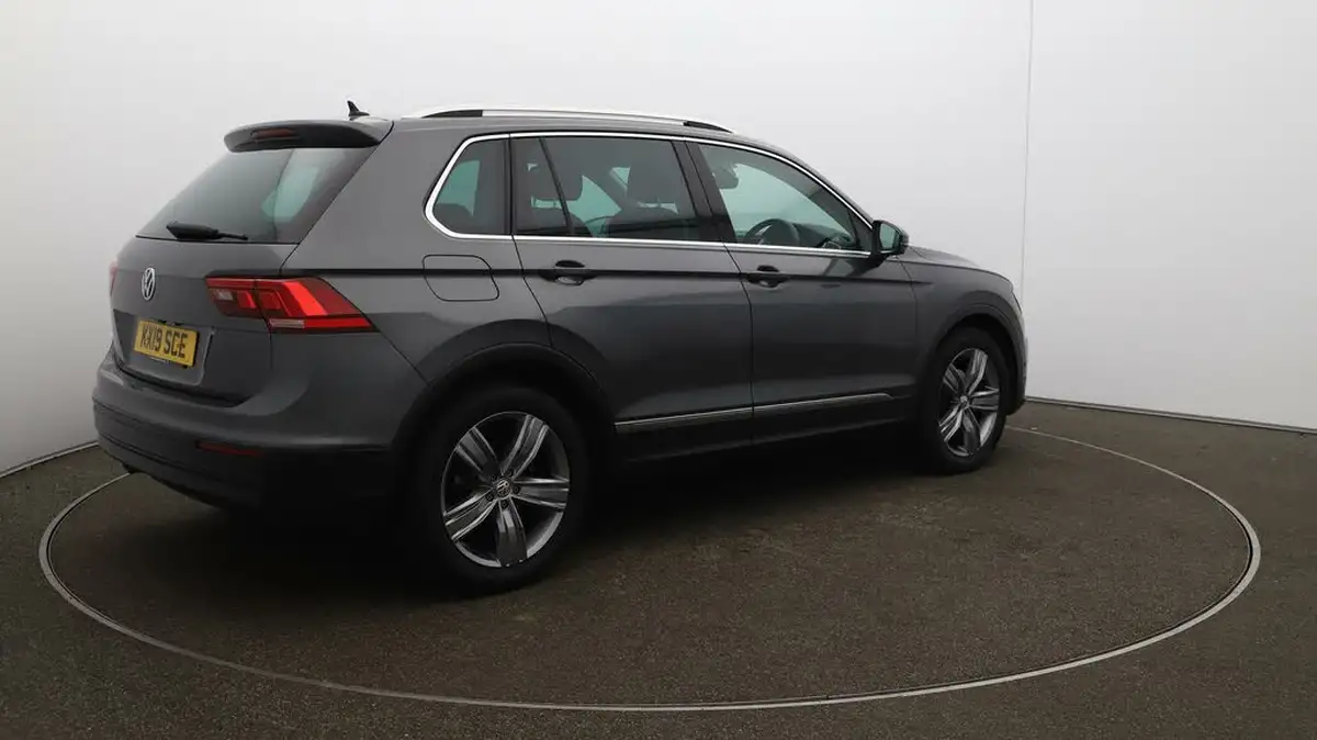 2019-volkswagen-tiguan-20tdi-match-150ps-dsg-big-44