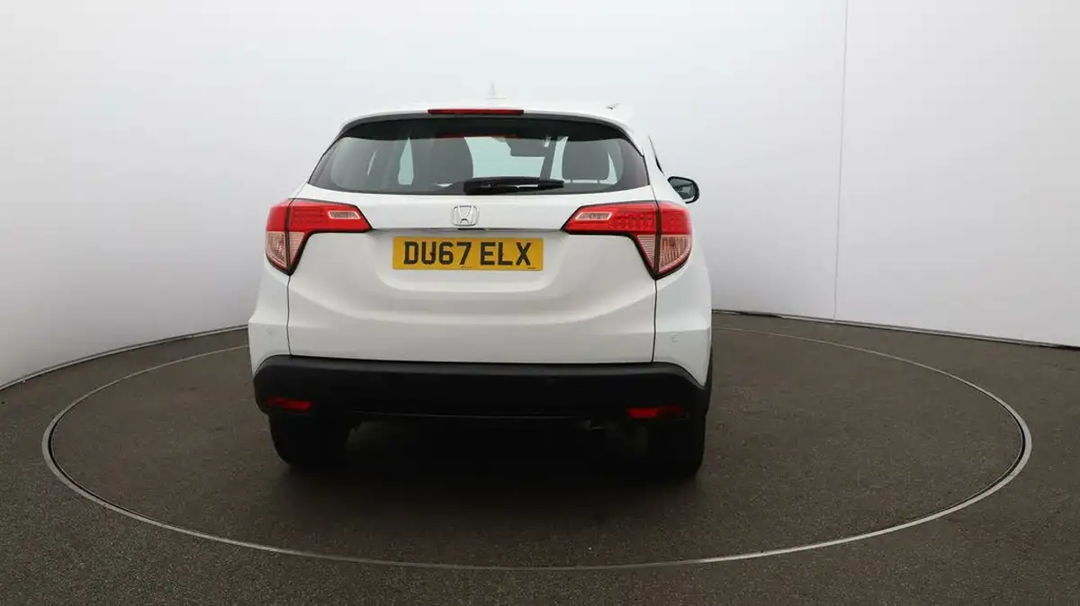 2017-honda-hr-v-15-i-vtec-se-cvt-big-6