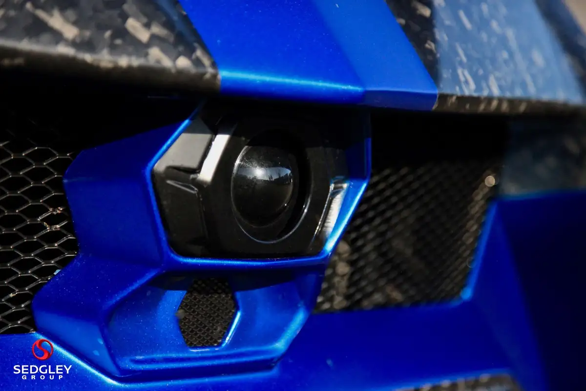 2022-lamborghini-urus-40-no-trim-big-11