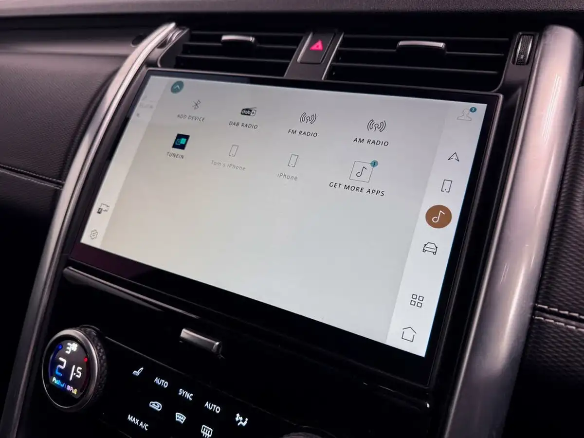 2021-land-rover-discovery-30-d300-r-dynamic-hse-big-51