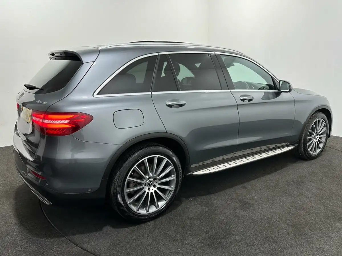 2017-mercedes-benz-glc-class-30-d-glc350d-amg-line-premium-plusss-station-wagon-5d-big-51
