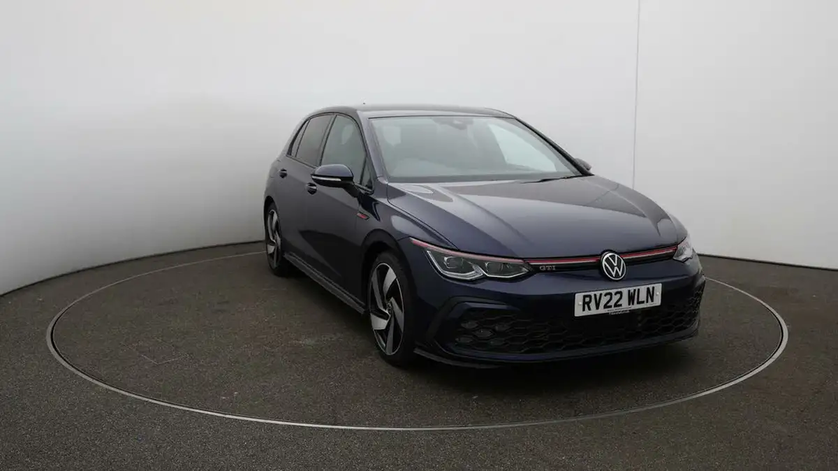 2022-volkswagen-golf-20-tsi-gti-dsg-big-35