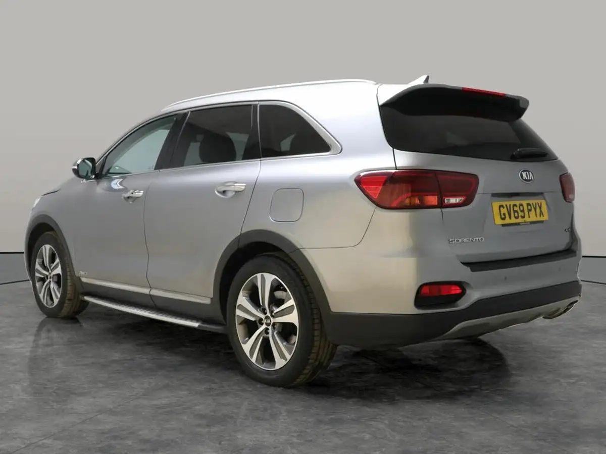 2020-kia-sorento-22-crdi-gt-line-big-13