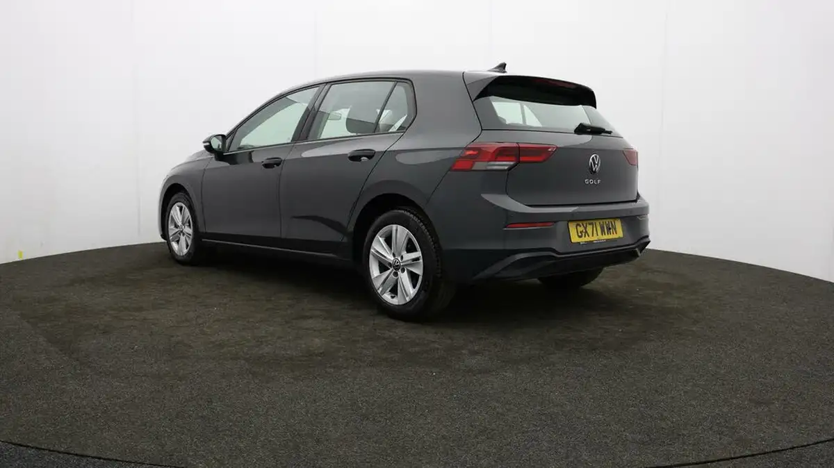 2021-volkswagen-golf-20tdi-life-hatchback-big-68