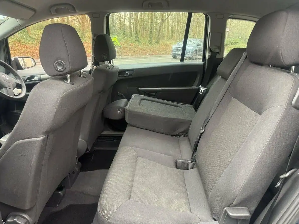 2007-vauxhall-zafira-16-life-big-24