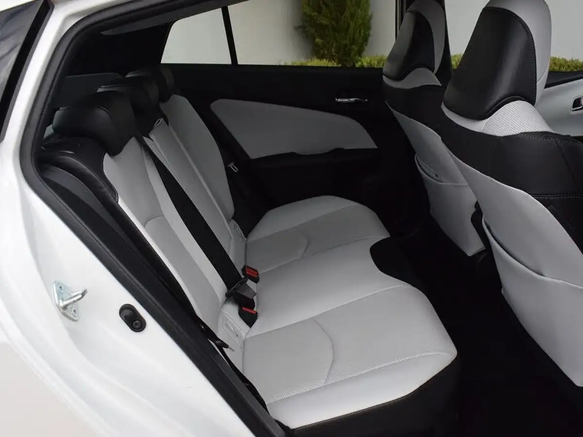 2020-toyota-prius-18-vvt-i-excel-cvt-big-16