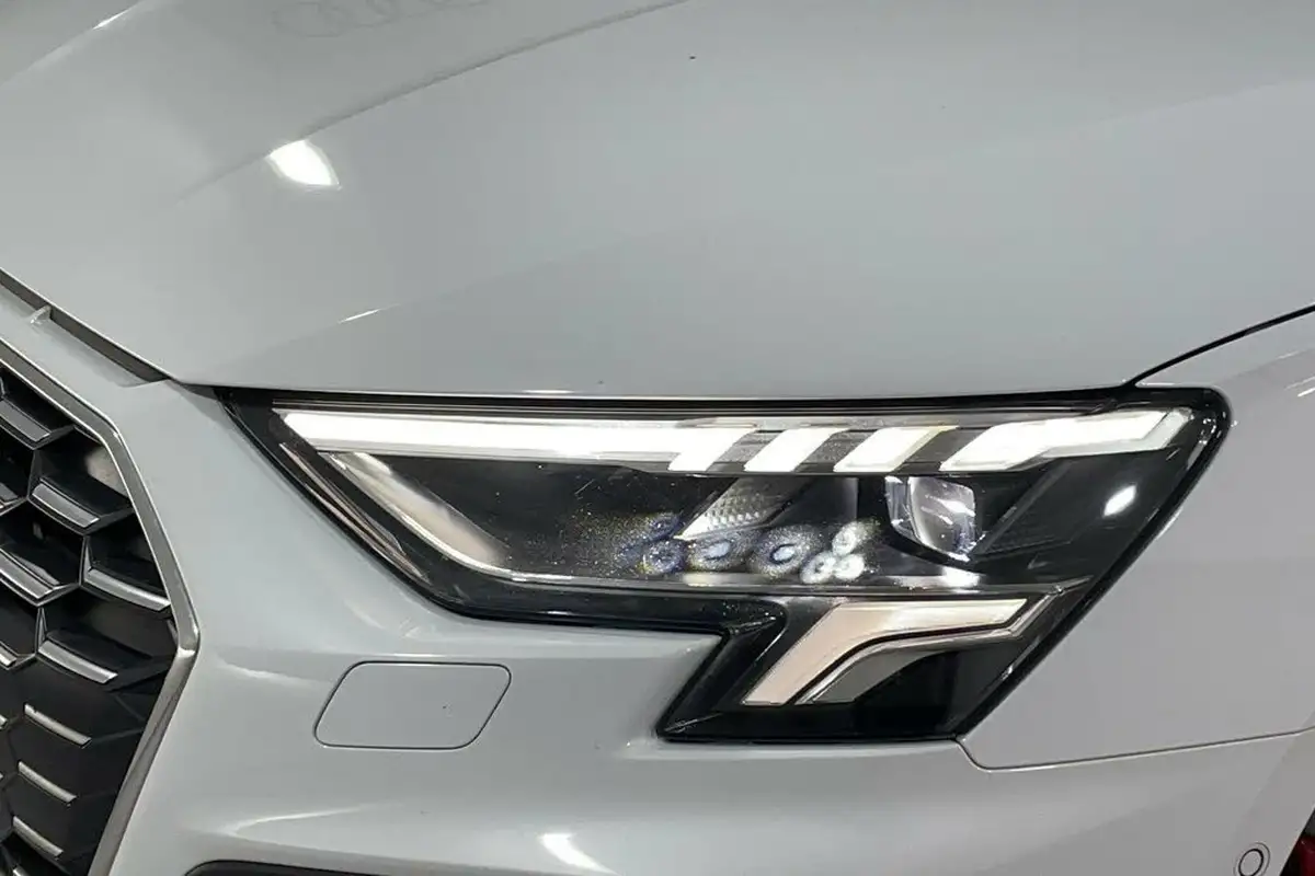 2022-audi-s3-20-tfsi-saloon-4d-big-48
