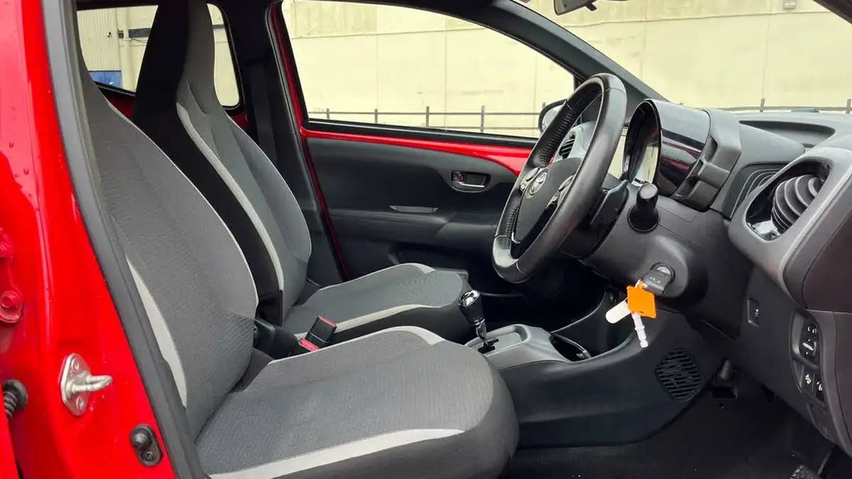 2021-toyota-aygo-10-vvt-i-x-trend-tss-x-shift-big-10