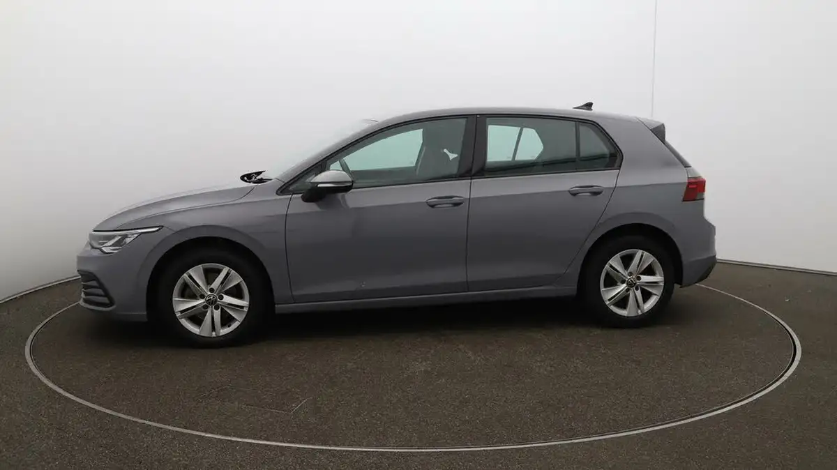 2022-volkswagen-golf-20tdi-life-hatchback-big-56