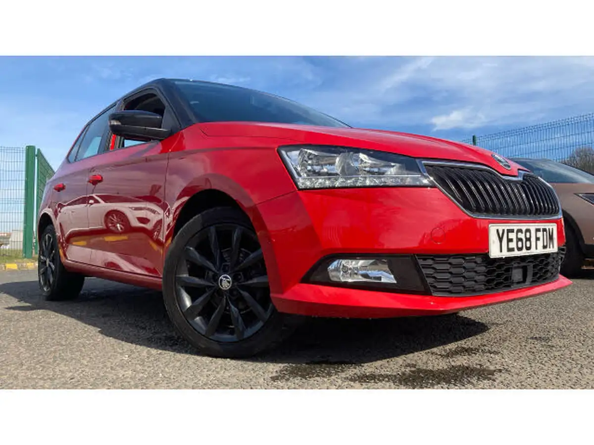 2018-skoda-fabia-10-mpi-colour-edition-big-7