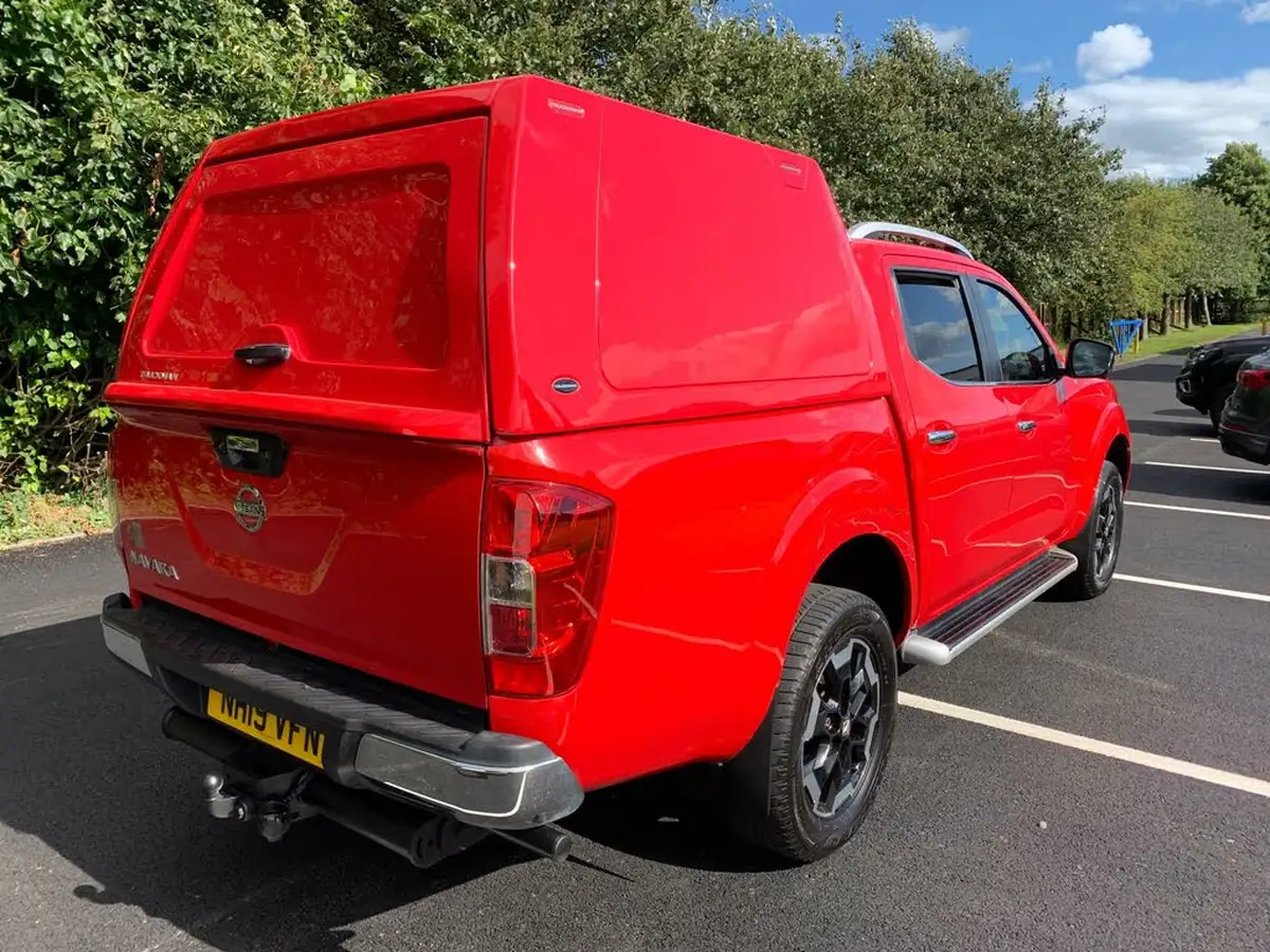 2019-nissan-navara-23dci-tt-tekna-8-navileather-auto-big-6