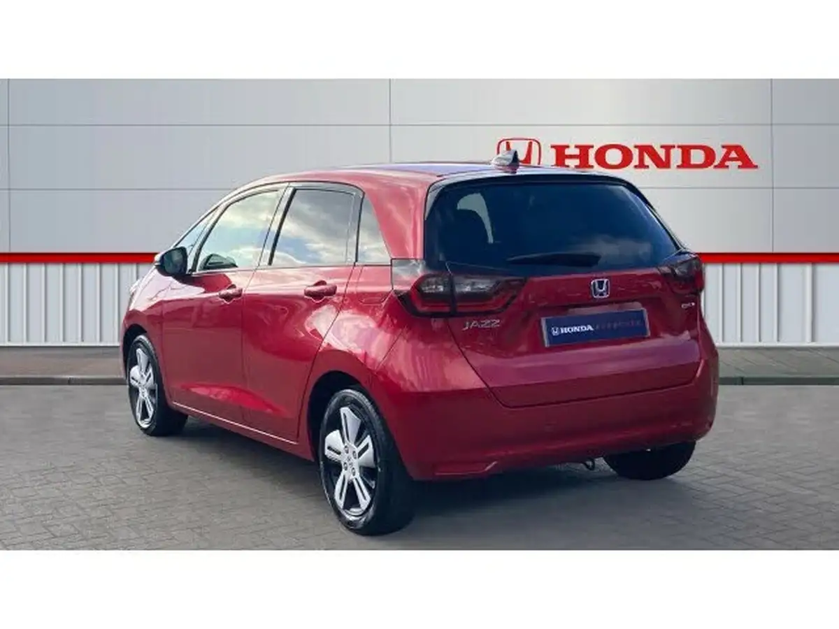 2022-honda-jazz-15-i-mmd-ex-107ps-big-2