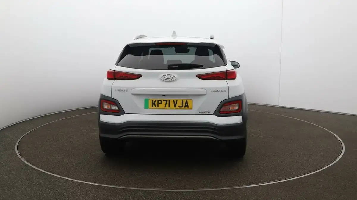 2021-hyundai-kona-e-premium-204ps-big-6