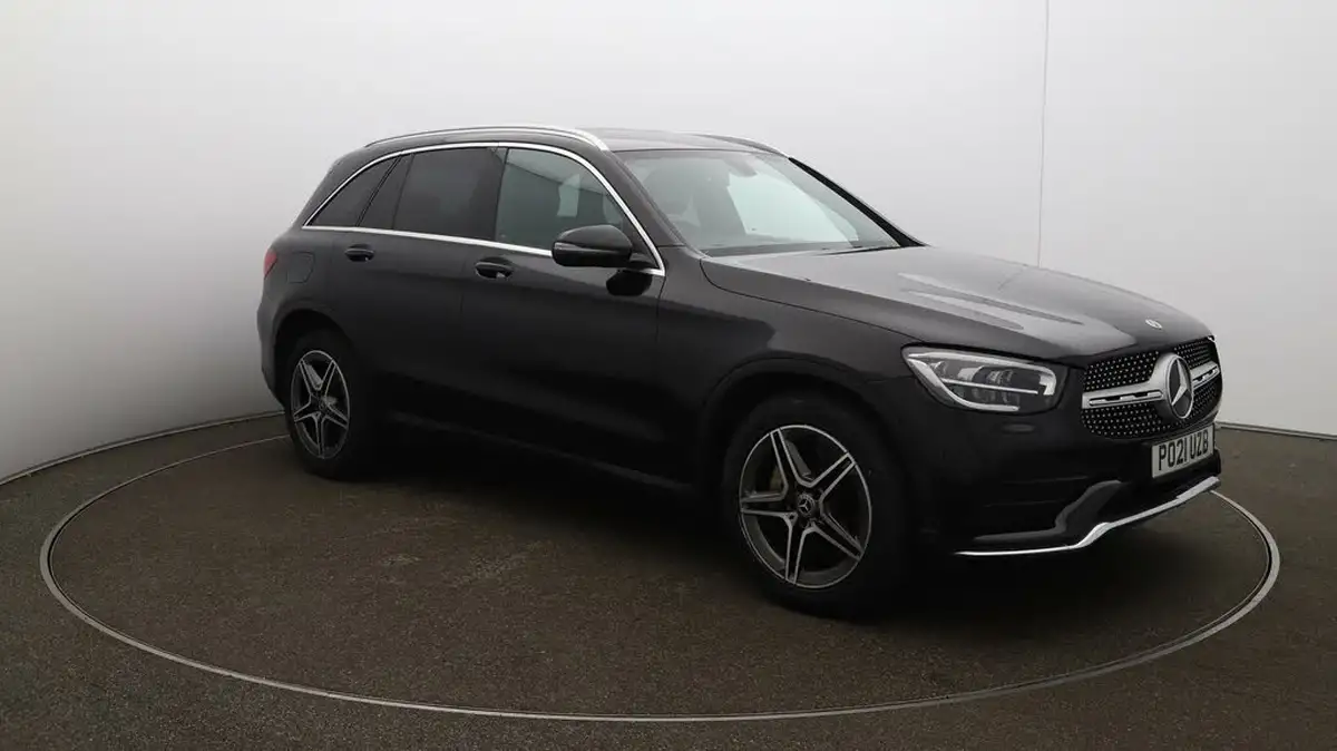 2021-mercedes-benz-glc-class-20d-glc220d-amg-line-station-wagon-5d-1950cc-4matic-plus-big-1