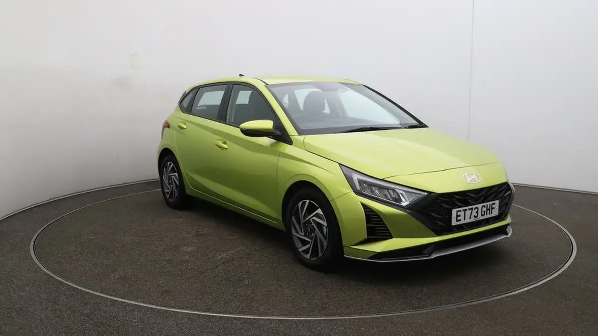 2024-hyundai-i20-10-t-gdi-advance-big-35