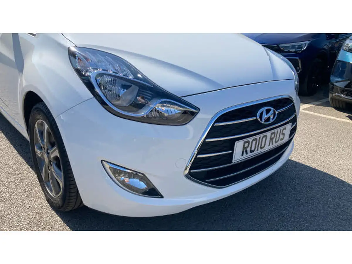 2016-hyundai-ix20-14-se-big-25