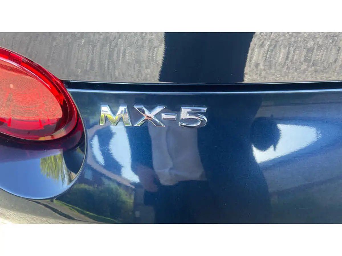 2021-mazda-mx-5-20-gt-sport-tech-rf-big-47