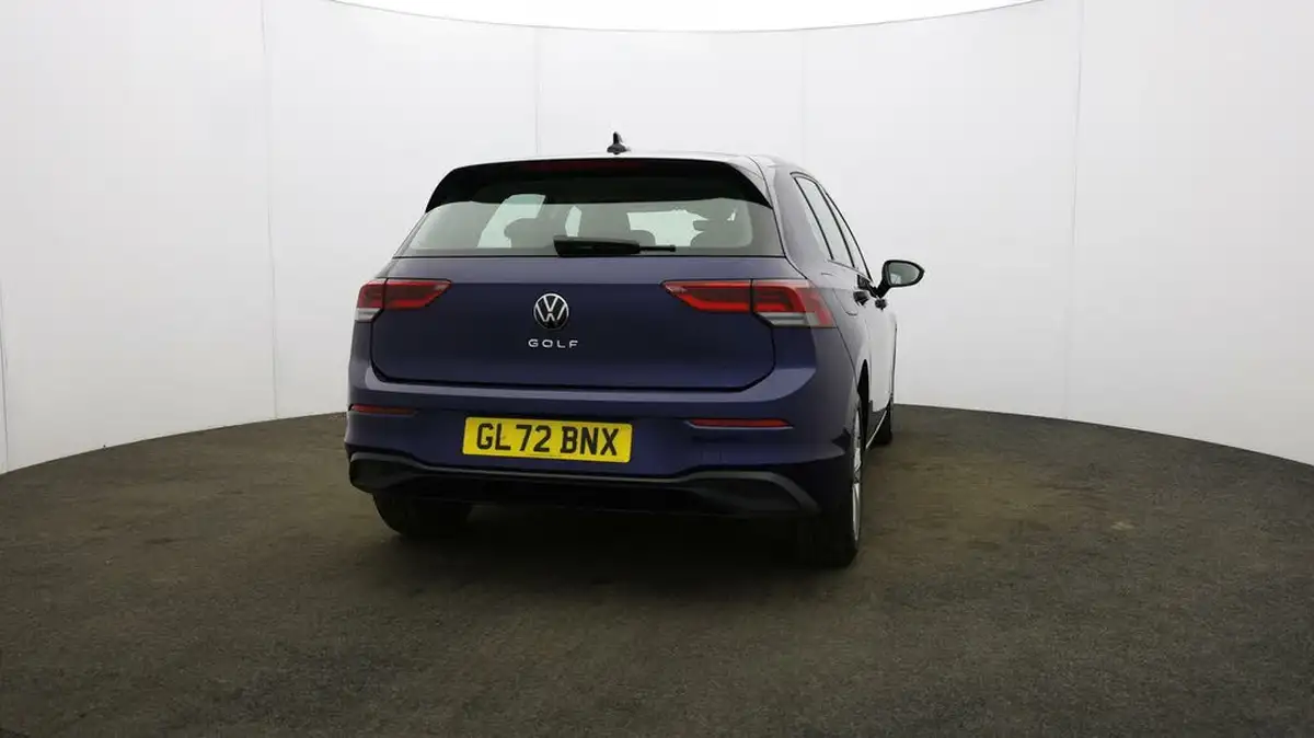 2022-volkswagen-golf-15-tsi-life-130ps-hatchback-big-54