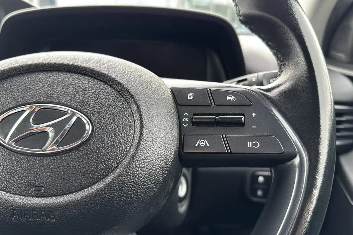 2021-hyundai-i20-10-t-gdi-se-connect-eclutch-imt-big-15
