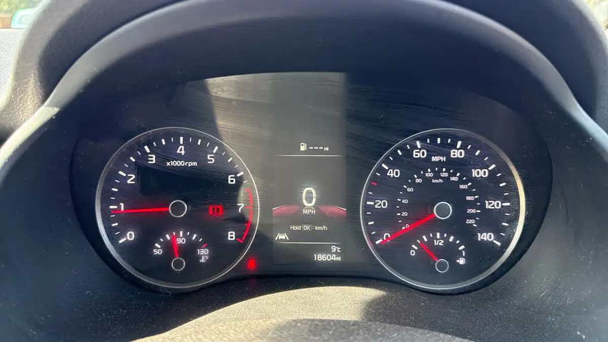 2022-kia-stonic-10-t-gdi-2-big-12