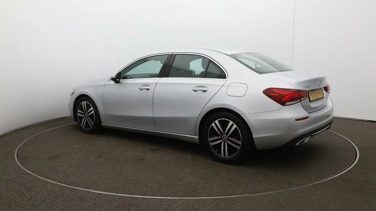 2020-mercedes-benz-a-class-13-a200-sport-saloon-4d-big-26