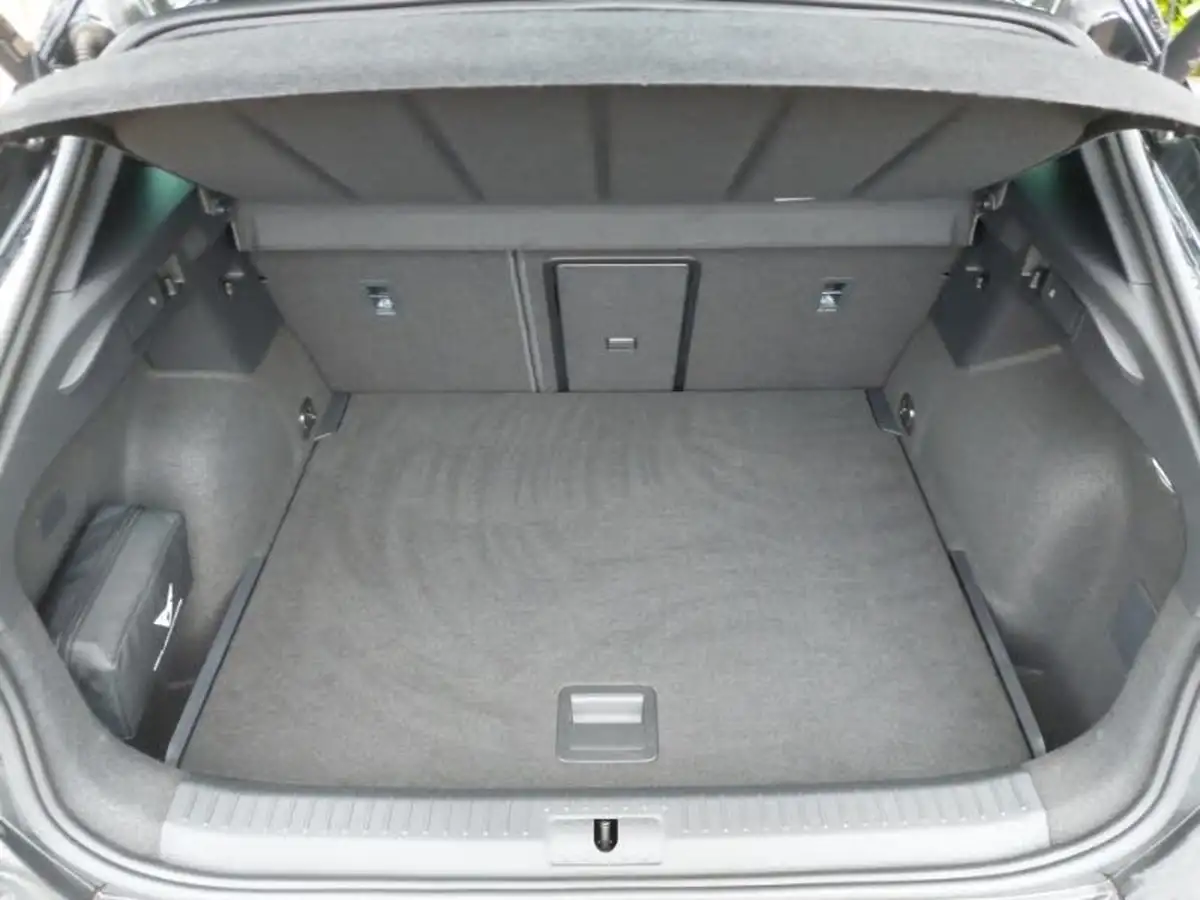 2023-cupra-formentor-20-tsi-vzn-big-7