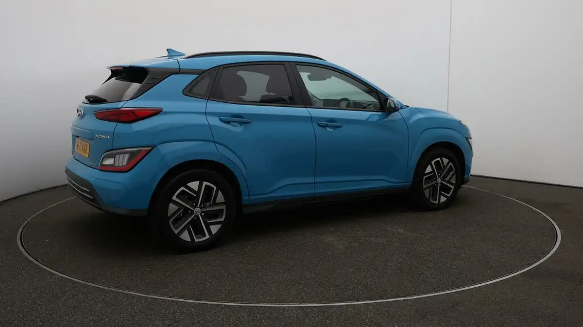 2022-hyundai-kona-e-premium-204ps-64kwh-7kw-obc-big-47