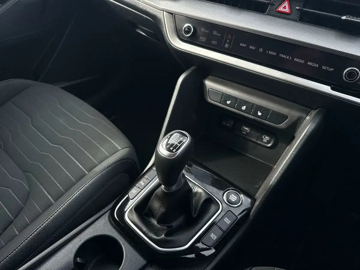 2022-kia-sportage-16-t-gdi-3-148bhp-1598cc-big-16