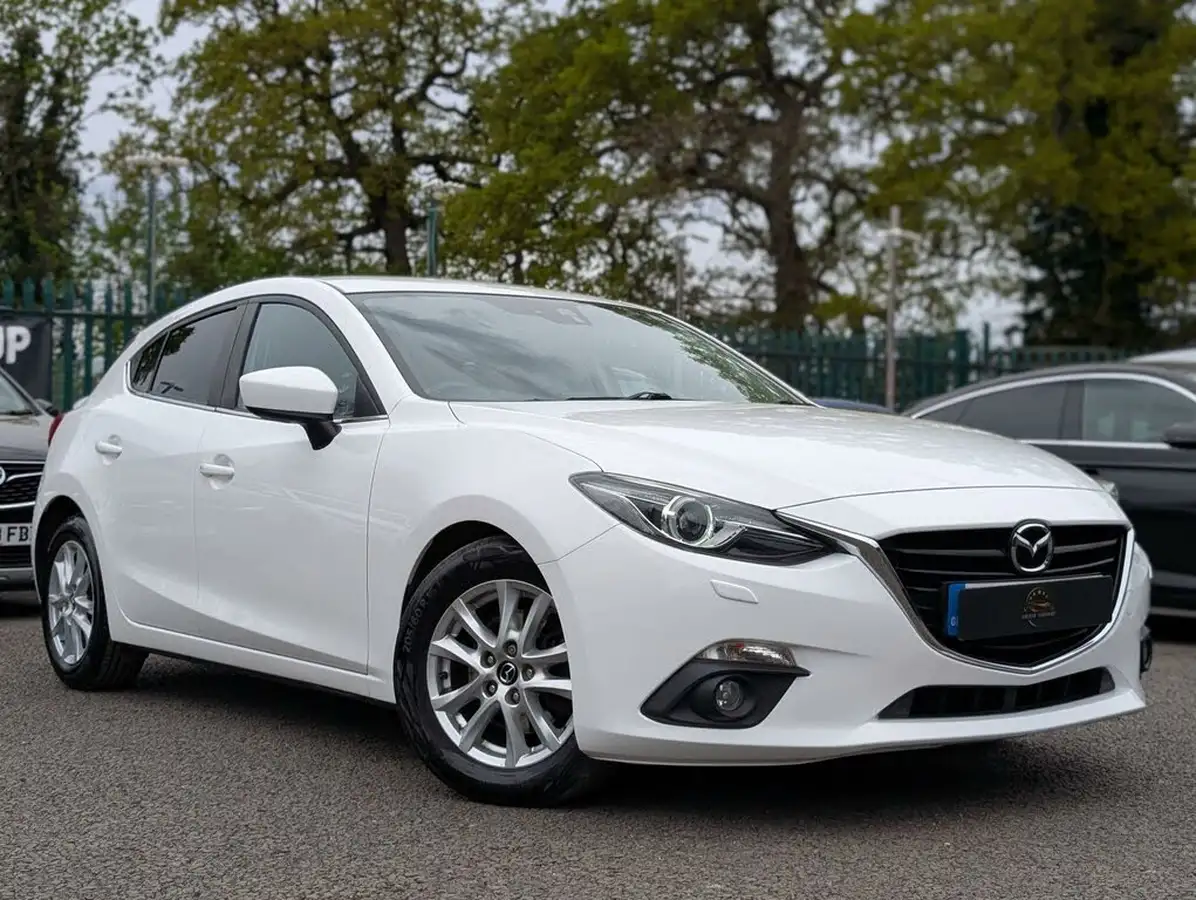 2016-mazda-mazda3-15td-se-l-nav-skyactiv-d-hatchback-5d-auto-big-0