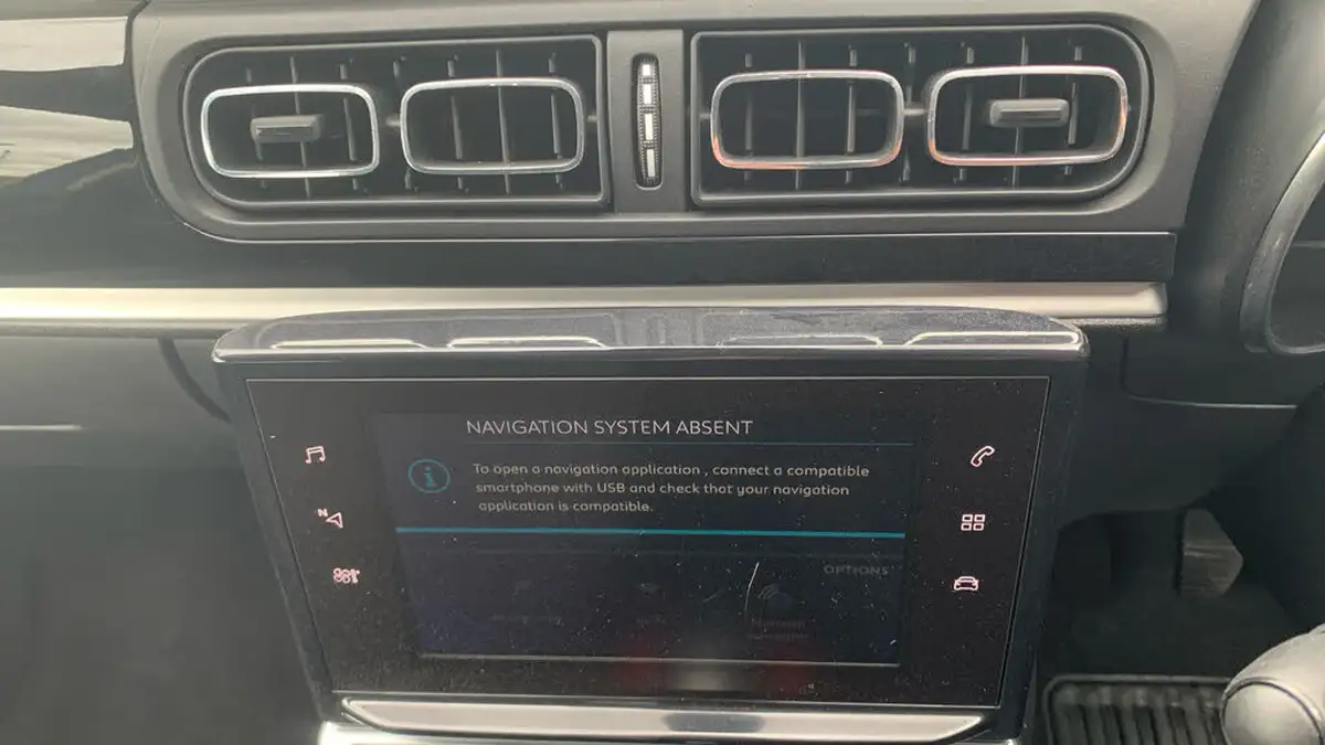 2017-citroen-c3-12-puretech-flair-82ps-big-31