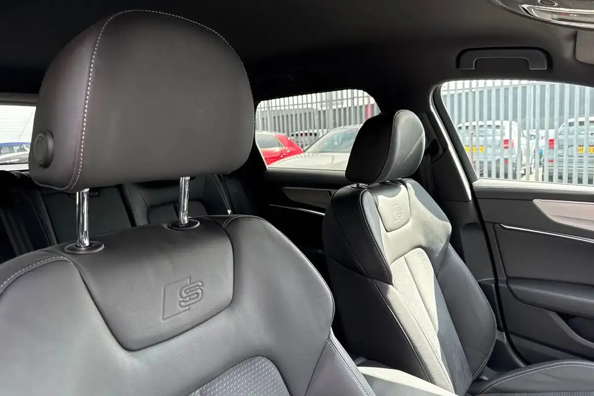 2022-audi-a6-avant-20-40-tdi-s-line-quattro-big-23