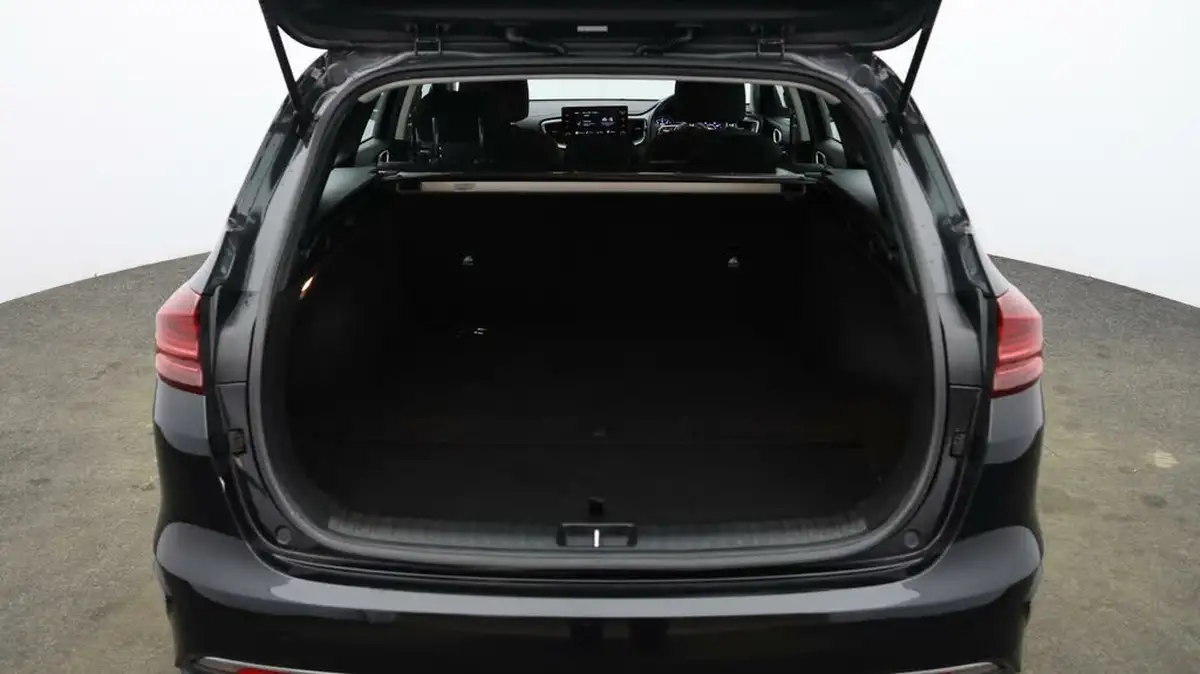2022-kia-ceed-10-t-gdi-2-sportswagon-big-16