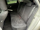 2014-toyota-prius-small-28