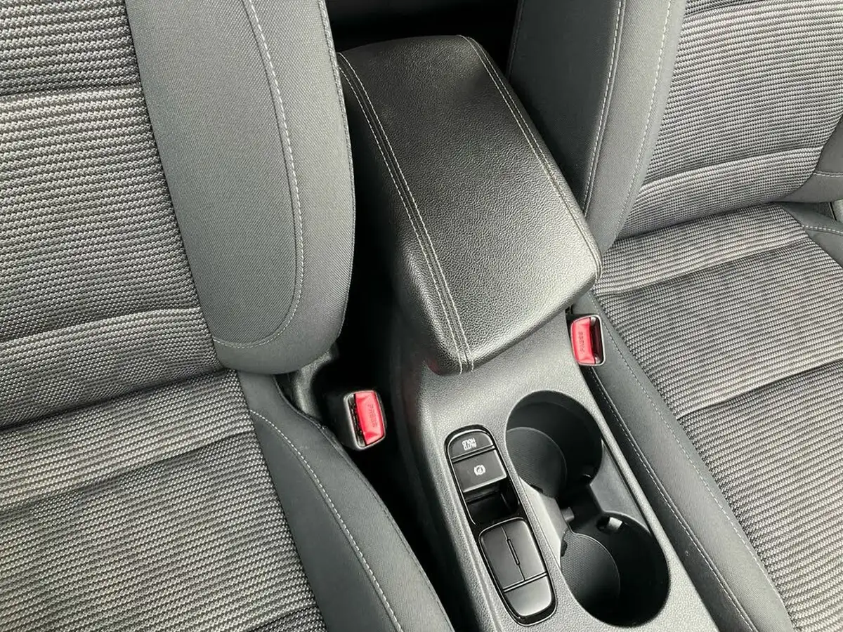 2022-kia-niro-16-gdi-2-139bhp-156kwh-big-37