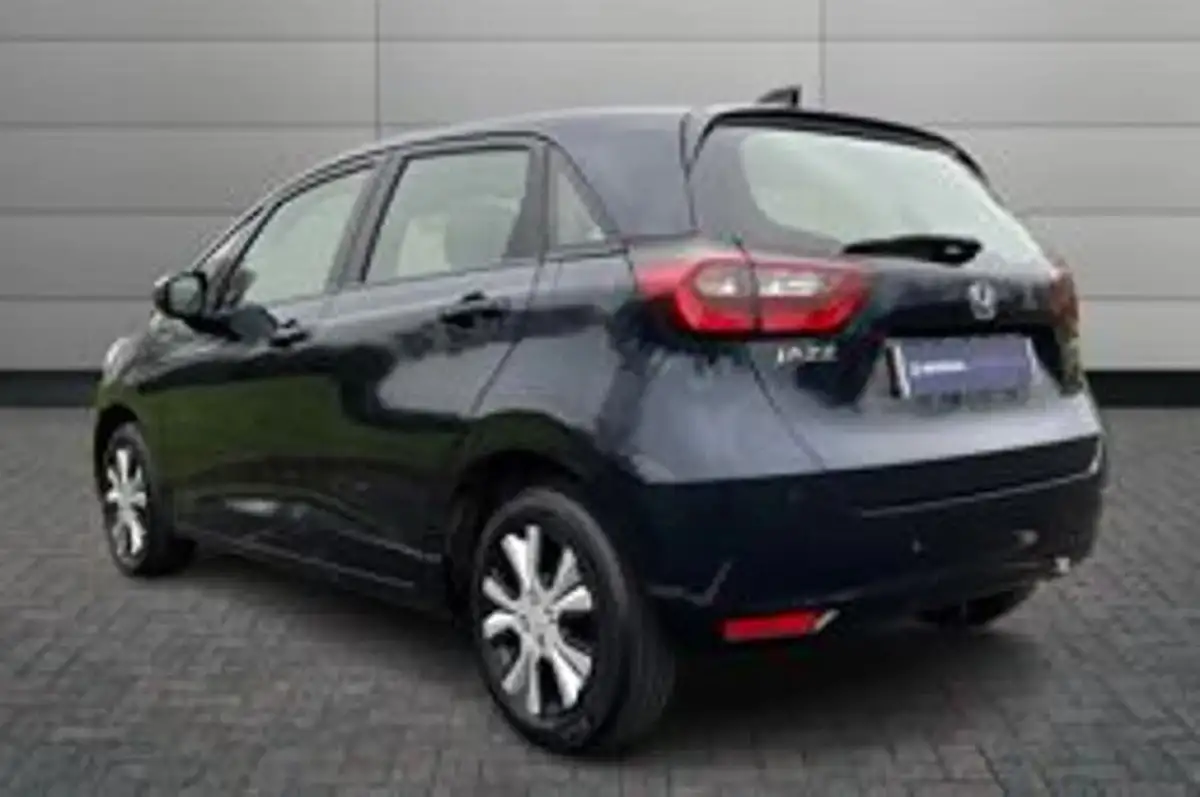 2021-honda-jazz-15-i-mmd-sr-109ps-big-2