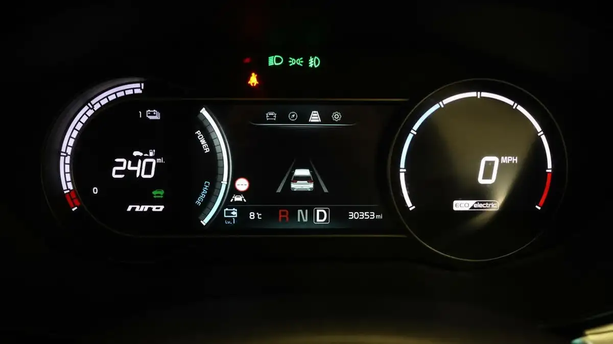 2021-kia-e-niro-ev-4-big-9