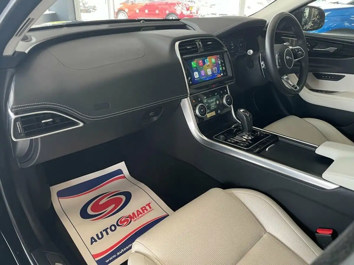 2021-jaguar-xe-20-d200-r-dynamic-hse-big-64