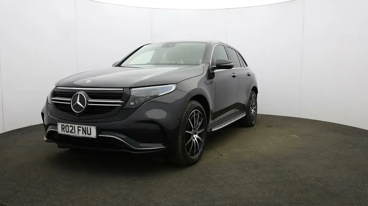 2021-mercedes-benz-eqc-e-eqc-400-amg-line-big-30